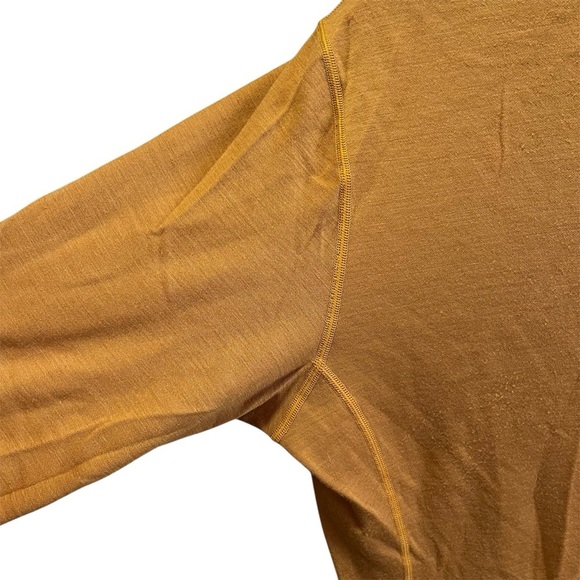 Backcountry Men's 1/2 Zip-Up Merino Wool Base LayerSweater in Mustard XL - Picture 8 of 11